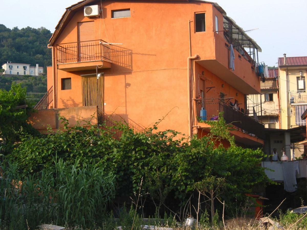Casa Vacanze Paradiso Apartment Lamezia Terme Ngoại thất bức ảnh